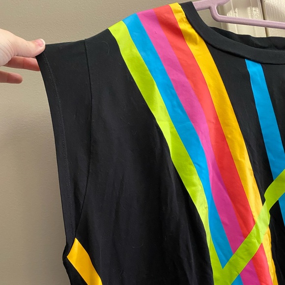 EPCOT women’s muscle shirt athletic top NWOT - Picture 6 of 7